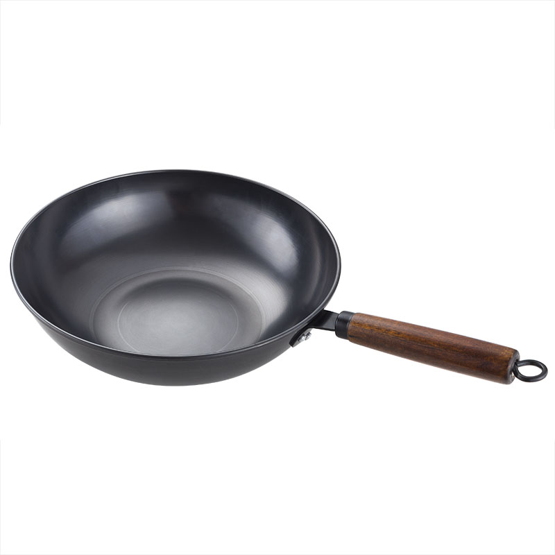 Wholesale YUTAI 30-34cm scale pattern iron wok with wooden handle  Manufacturer and Factory
